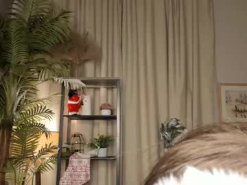 laura_mutti - Live now on Chaturbate