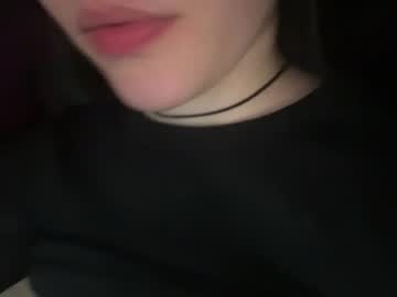 kikilove15 - Live now on Chaturbate