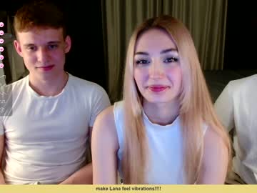 couple Sex Cam Shows with lovelypeachs