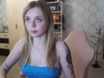 girl Sex Cam Shows with holydumplings