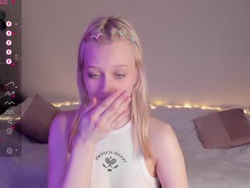 girl Sex Cam Shows with molly_blooom