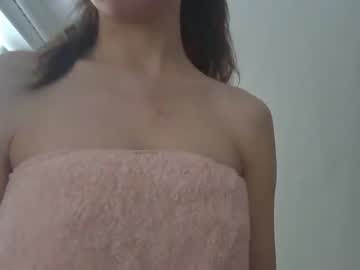 girl Sex Cam Shows with lu_krecia