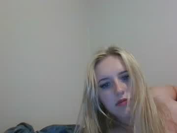 girl Sex Cam Shows with winewitch69