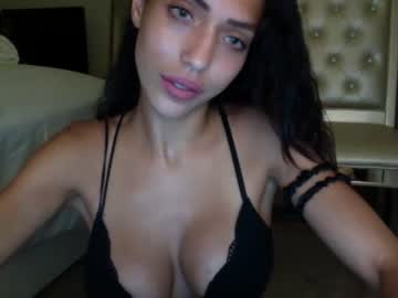 girl Sex Cam Shows with maddiethebaddie24