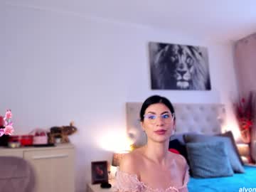 girl Sex Cam Shows with alyonaqueen_