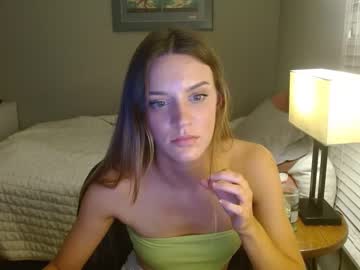 girl Sex Cam Shows with emmmafox14