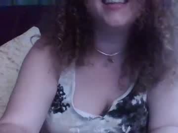 girl Sex Cam Shows with curlycurvybooty