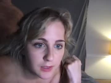 couple Sex Cam Shows with cinnabunnyy
