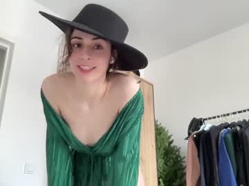 girl Sex Cam Shows with wonderland_stia