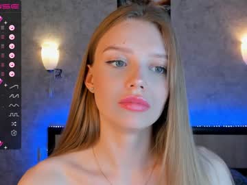 girl Sex Cam Shows with arya_turner