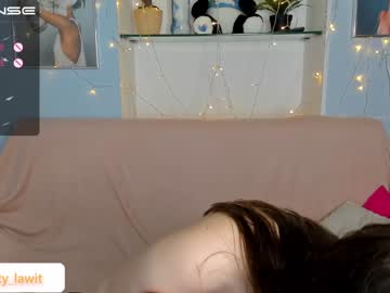 girl Sex Cam Shows with bella_foryou