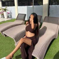 Hot_bibi