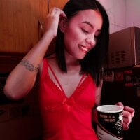 julieta_fn - Live now on Stripchat