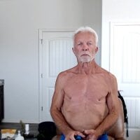rockpoint69 - Live now on Stripchat