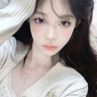 kindbee - Live now on Stripchat