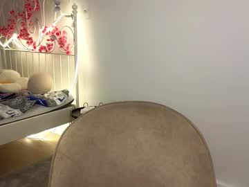 liaglamour - Live now on Chaturbate