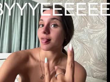 lorettadunnelli - Live now on Chaturbate