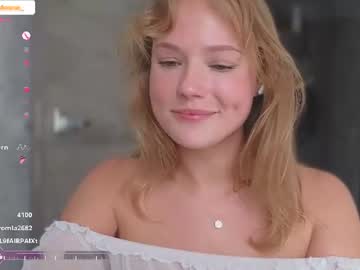 stefanie_collins - Live now on Chaturbate