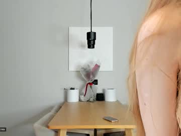 soft_katy - Live now on Chaturbate