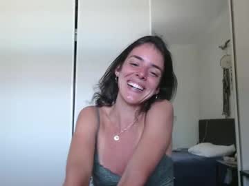 bella_bloom1 - Live now on Chaturbate