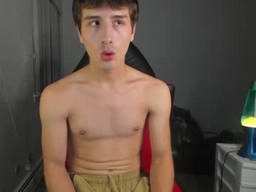 kroddy1985 - Live now on Chaturbate