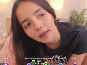 raychell_black - Live now on Chaturbate