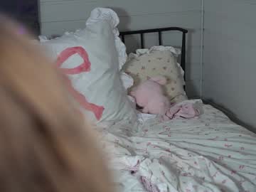 tinyxstar - Live now on Chaturbate