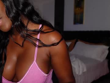 missksavage - Live now on Chaturbate