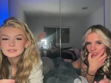 girl Sex Cam Shows with arielxclarice