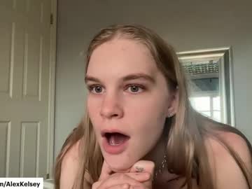 girl Sex Cam Shows with xangelbaby