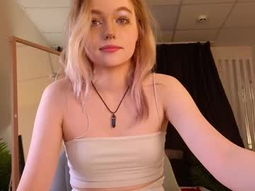 girl Sex Cam Shows with just_mia_