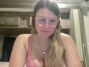 girl Sex Cam Shows with alexisdanielxo