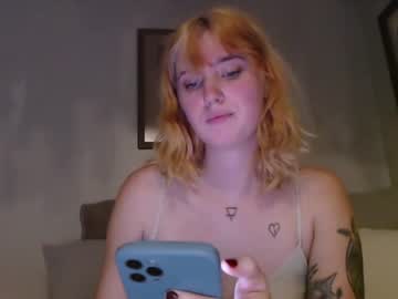 girl Sex Cam Shows with sadiethemilf