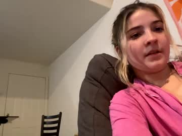 couple Sex Cam Shows with makennamacy