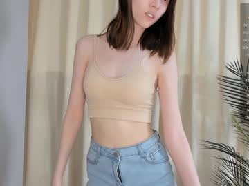 girl Sex Cam Shows with edinaashfield
