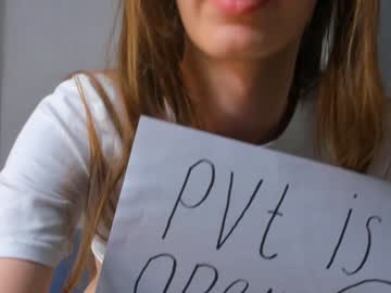 girl Sex Cam Shows with wildabolling