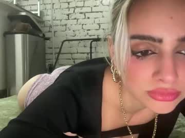 girl Sex Cam Shows with bugssbonnie