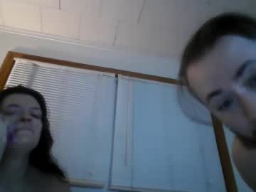 couple Sex Cam Shows with suitedandbossy