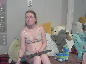 girl Sex Cam Shows with littlemissmissy234