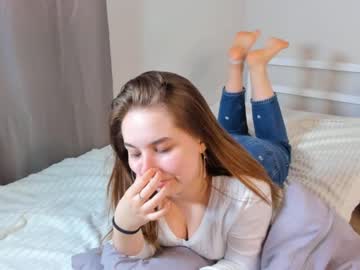 girl Sex Cam Shows with cwenehails