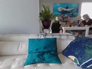 couple Sex Cam Shows with smallpenisbigtongue