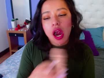 girl Sex Cam Shows with danile_osorio