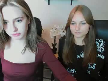 girl Sex Cam Shows with jerry_meow