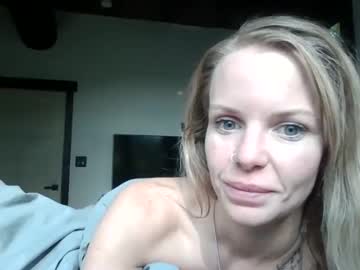 girl Sex Cam Shows with carinablair777