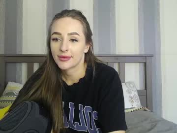 girl Sex Cam Shows with alicia_edwards