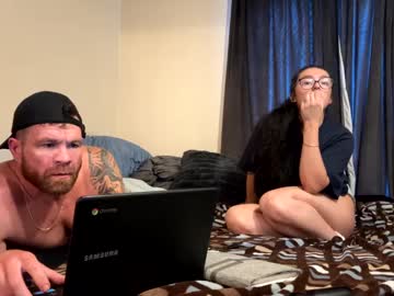 couple Sex Cam Shows with daddydiggler41