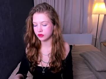 girl Sex Cam Shows with miahert