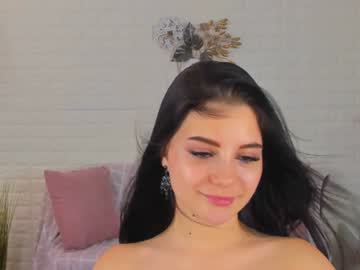 girl Sex Cam Shows with pretty_krisss
