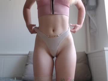 girl Sex Cam Shows with your_dream6996