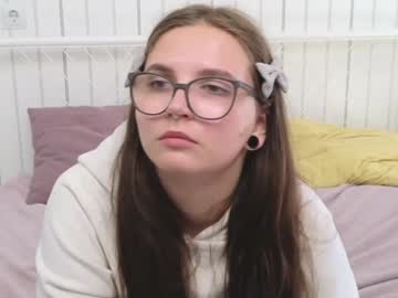 girl Sex Cam Shows with sheenafarran